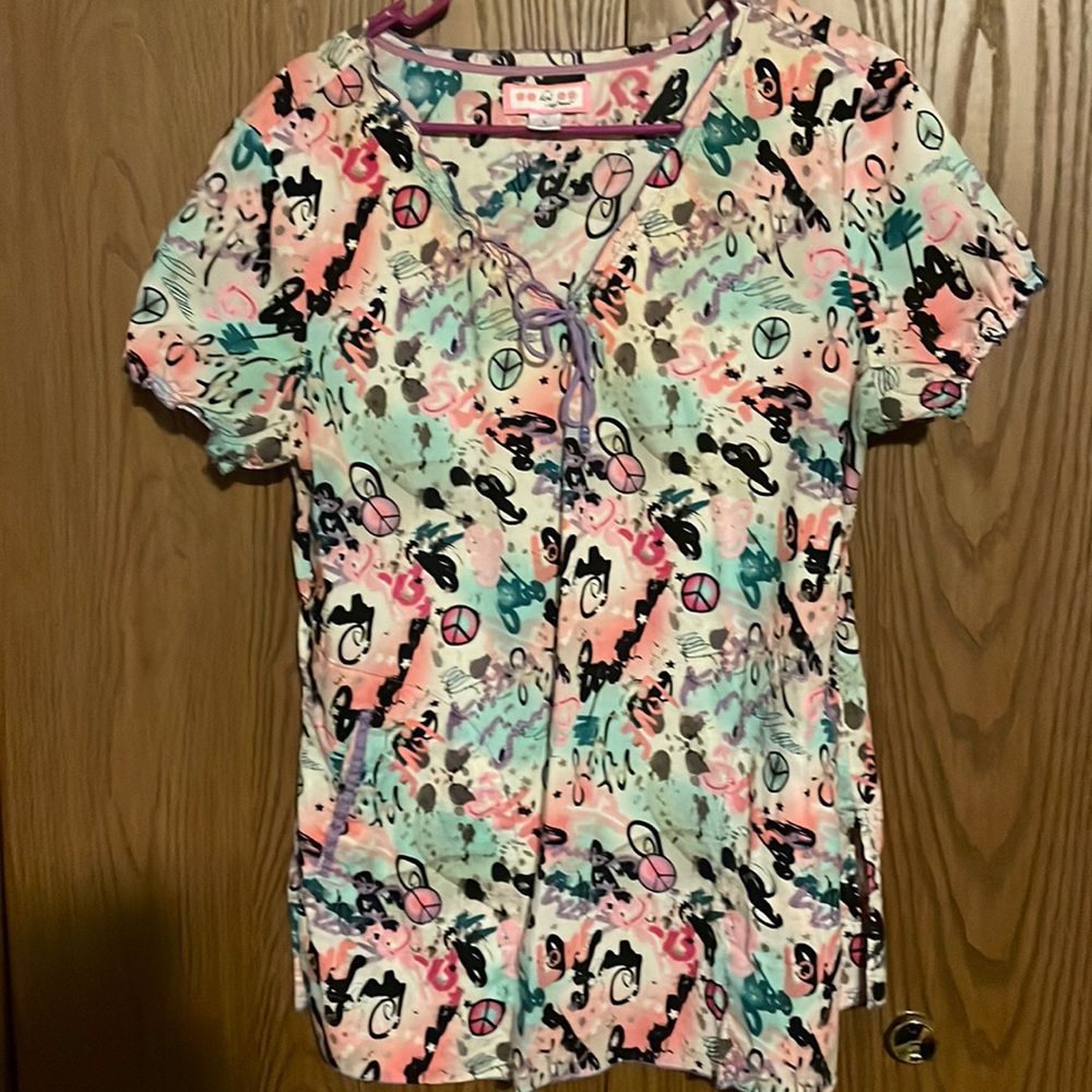 Koi Large Scrub Top.